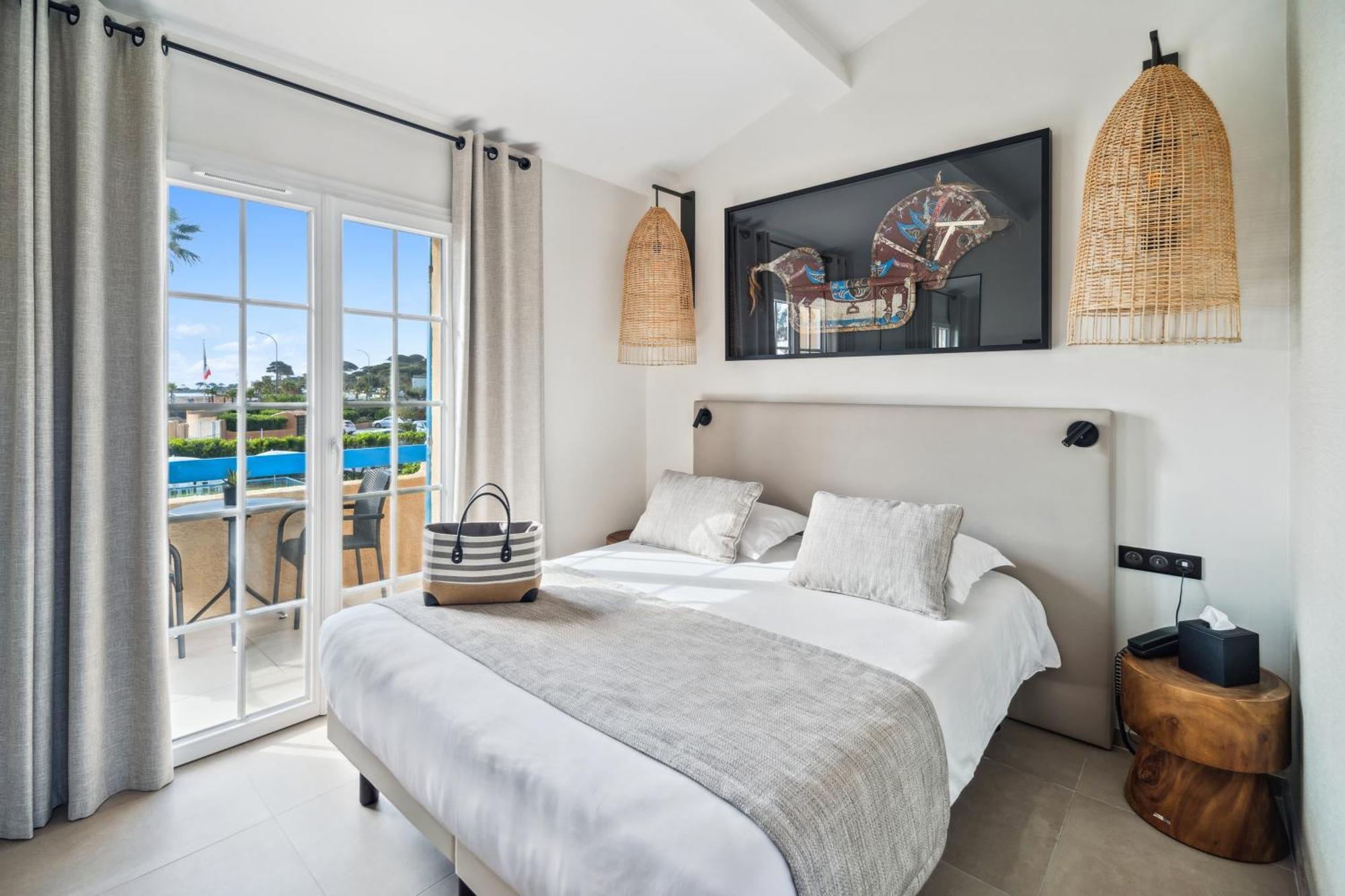 Hotel La Nartelle 圣马克西姆 外观 照片
