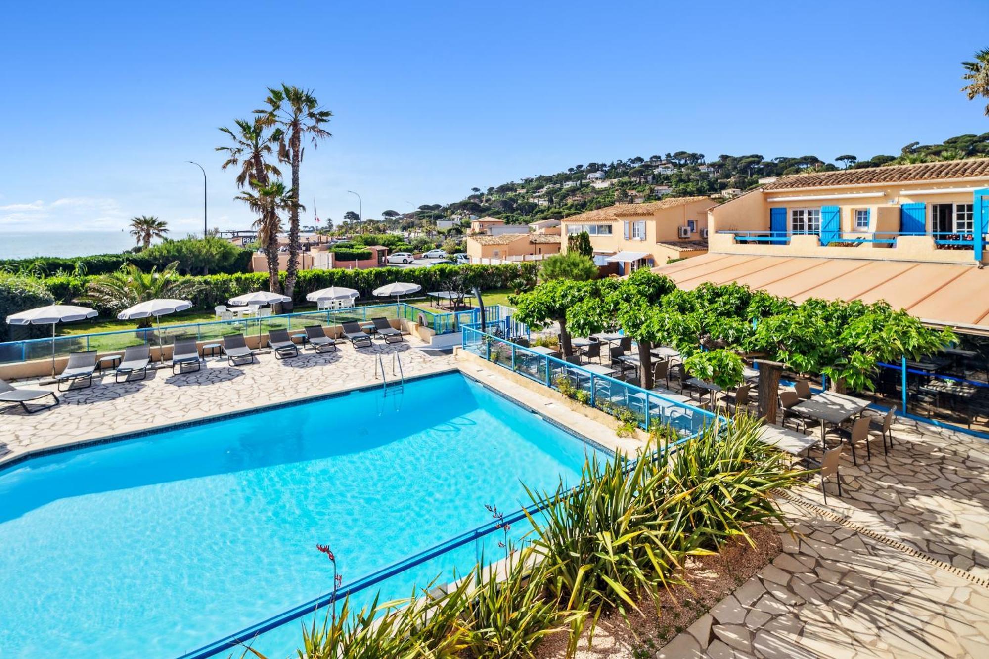 Hotel La Nartelle 圣马克西姆 外观 照片